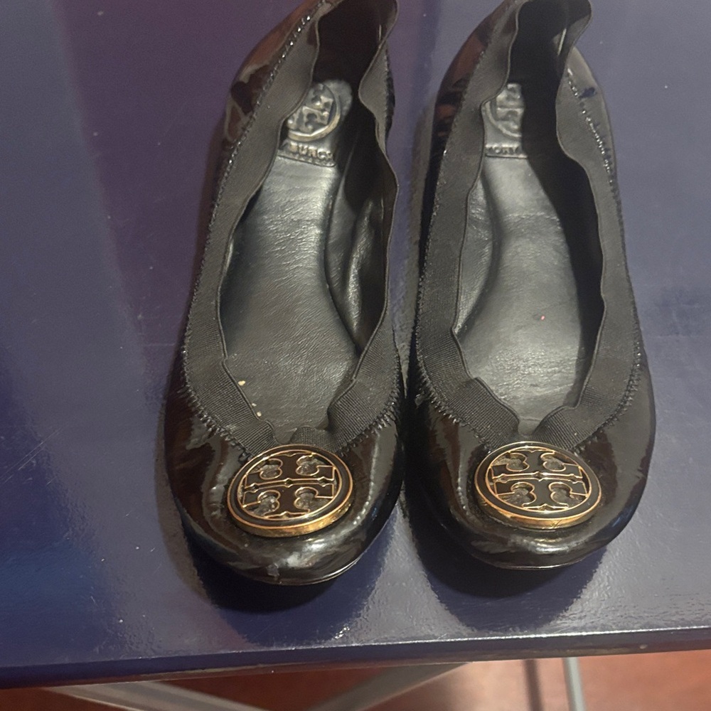 Tory Burch Black Patent Ballet Flats with Gold Logo
